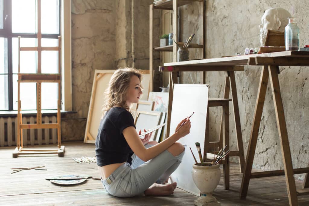 The Top Hobbies for Women in Their 30s to Relax and Recharge